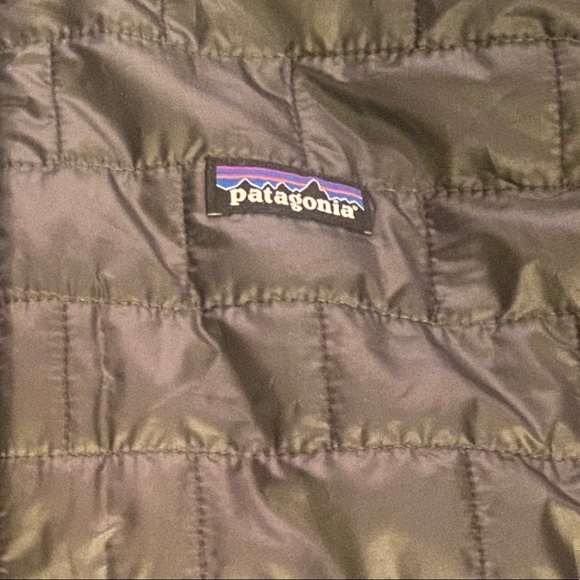 PATAGONIA BRANDED WINTER GREY SLIM BRICK QUILTED VEST Jacket CLASSIC RA… - Picture 9 of 14